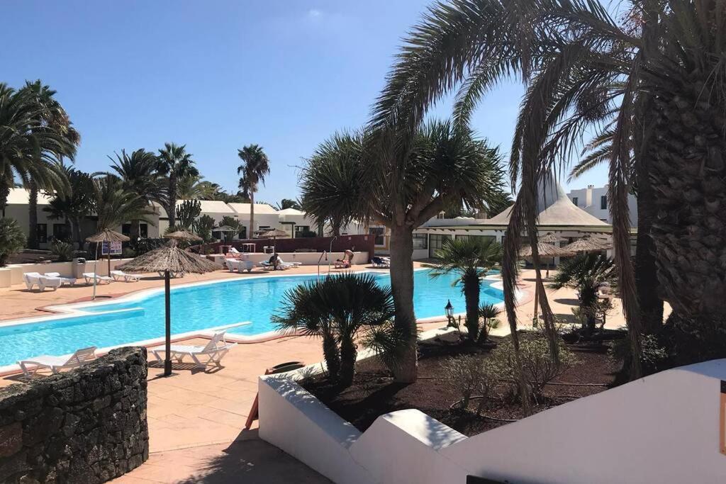 Apartamento Giovanni 09 Playa Roca コスタ・テギセ エクステリア 写真