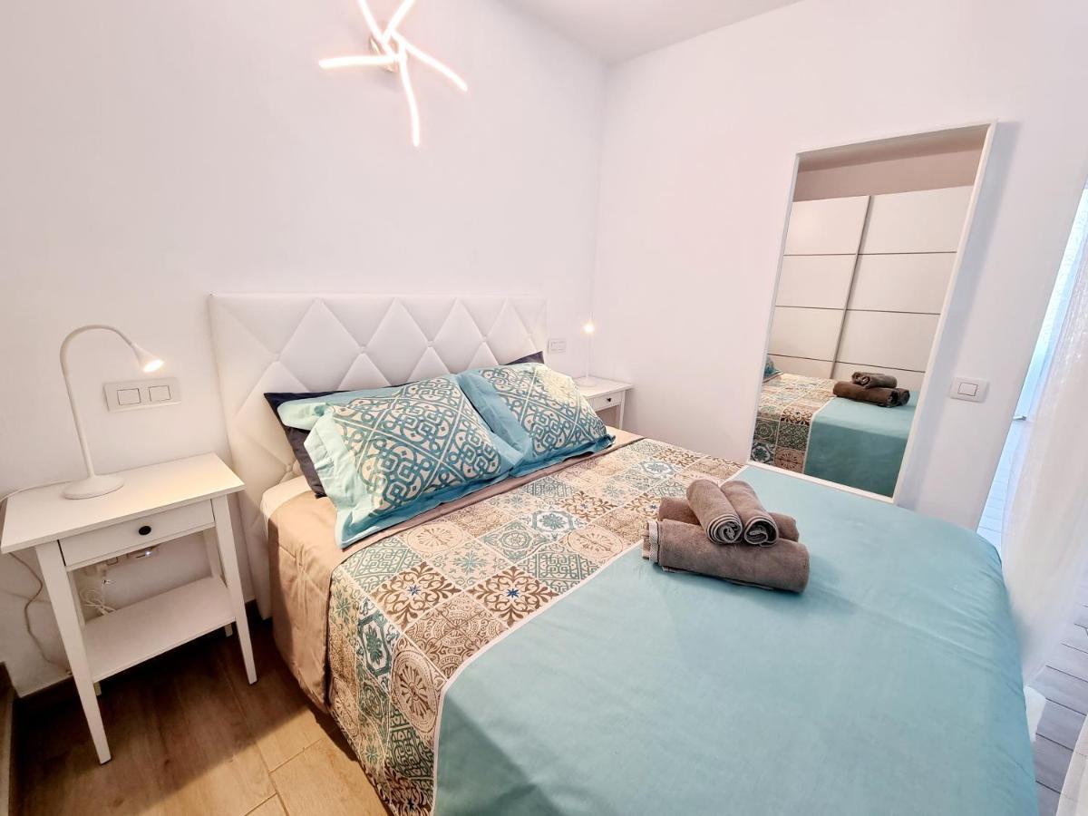 Apartamento Giovanni 09 Playa Roca コスタ・テギセ エクステリア 写真